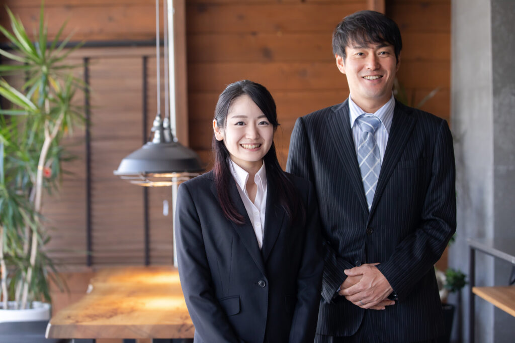 不動産会社の人